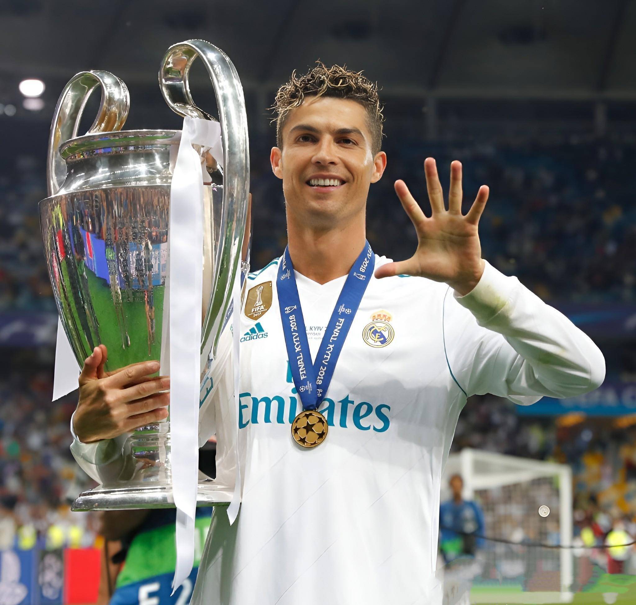 费兰：追平迪斯蒂法诺和拉莫斯这样的传奇是我的梦想（费兰：我的梦想是与迪斯蒂法诺、拉莫斯等传奇比肩）