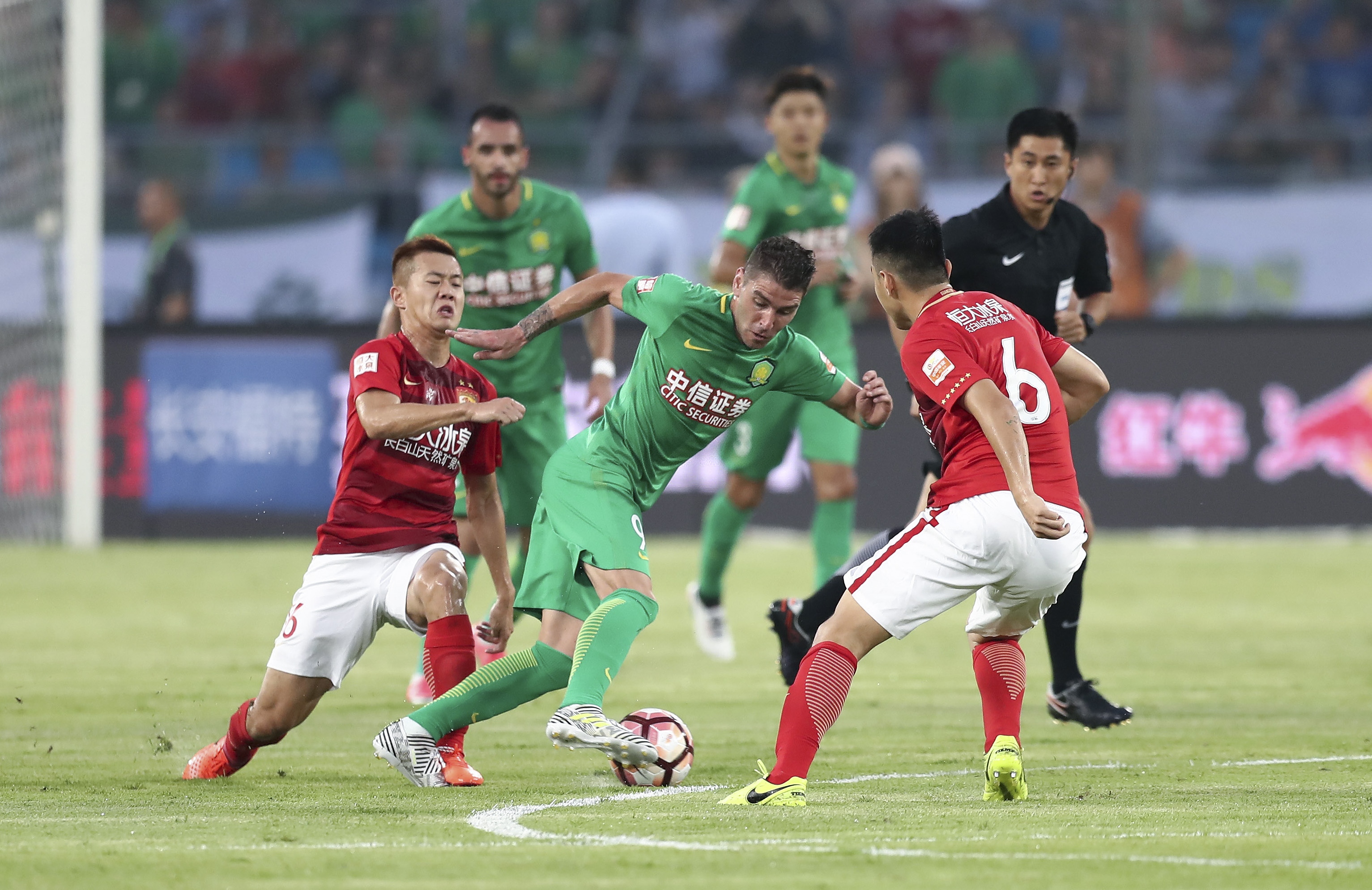 CIES：曼联近5年的引援性价比全球垫底，皇马第一巴黎第五（CIES评估：曼联近5年引援性价比全球最差，皇马第一、巴黎第五）